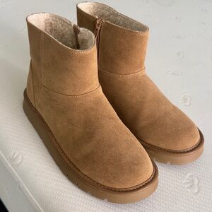 Universal Thread Tan Ankle Boots NWOT